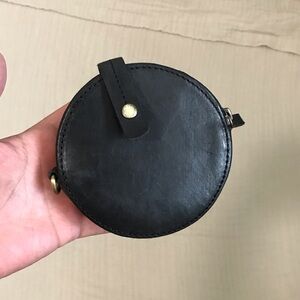 Elevate black leather coin purse